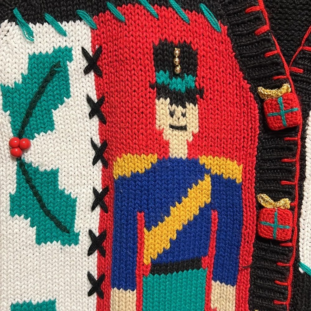 955 Originals Vintage Christmas Sweater Vest - Picture 3 of 8
